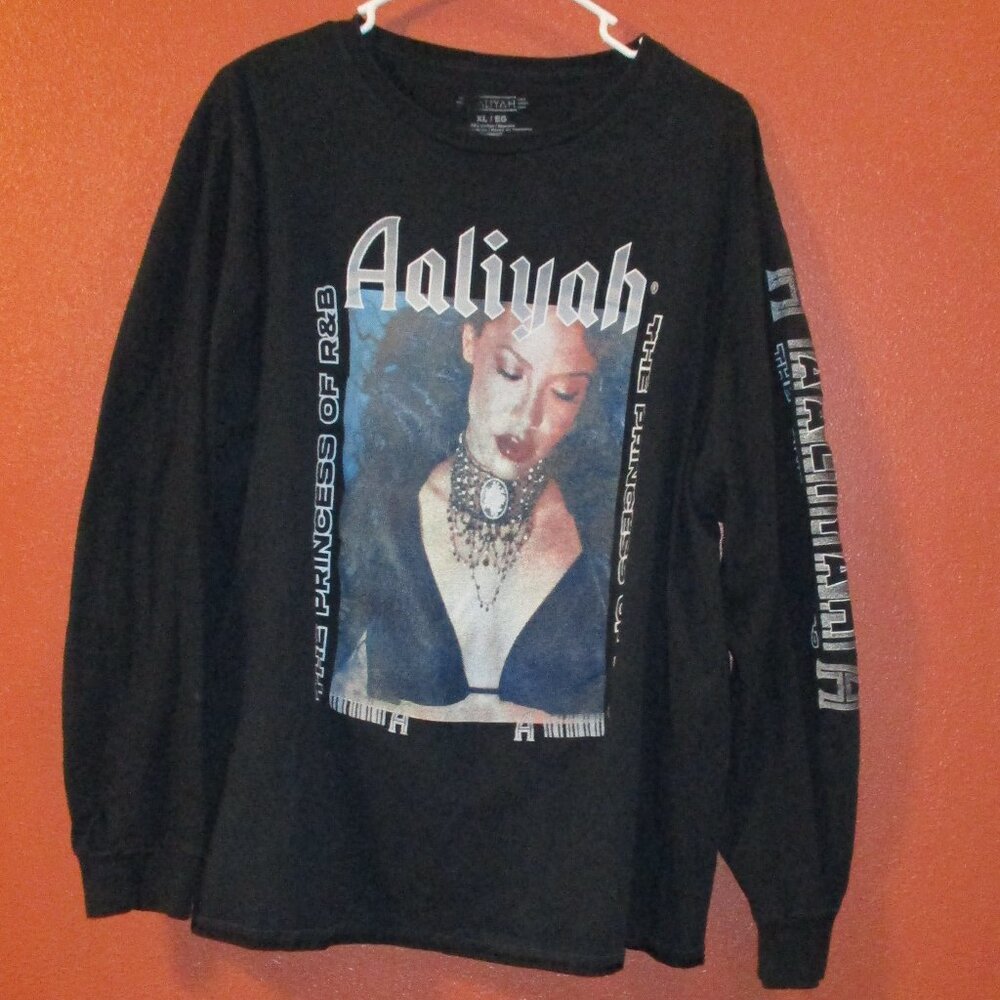 Aaliyah Shirt Woman X Large Black White Gray Vampire Queen Long Sleeve Shirt
